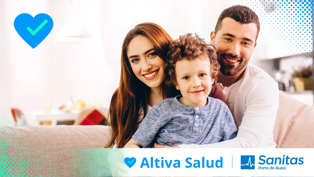 Familia asegurada con el Seguro médico Sanitas en Eixample