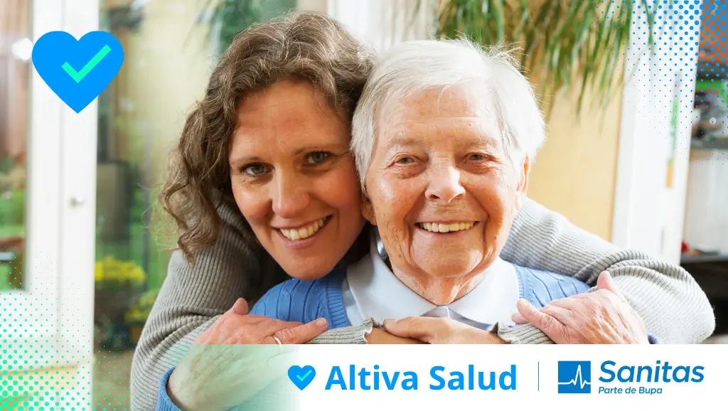 Dos mujeres una joven y una senior disfrutando el Precio Sanitas Senior Único
